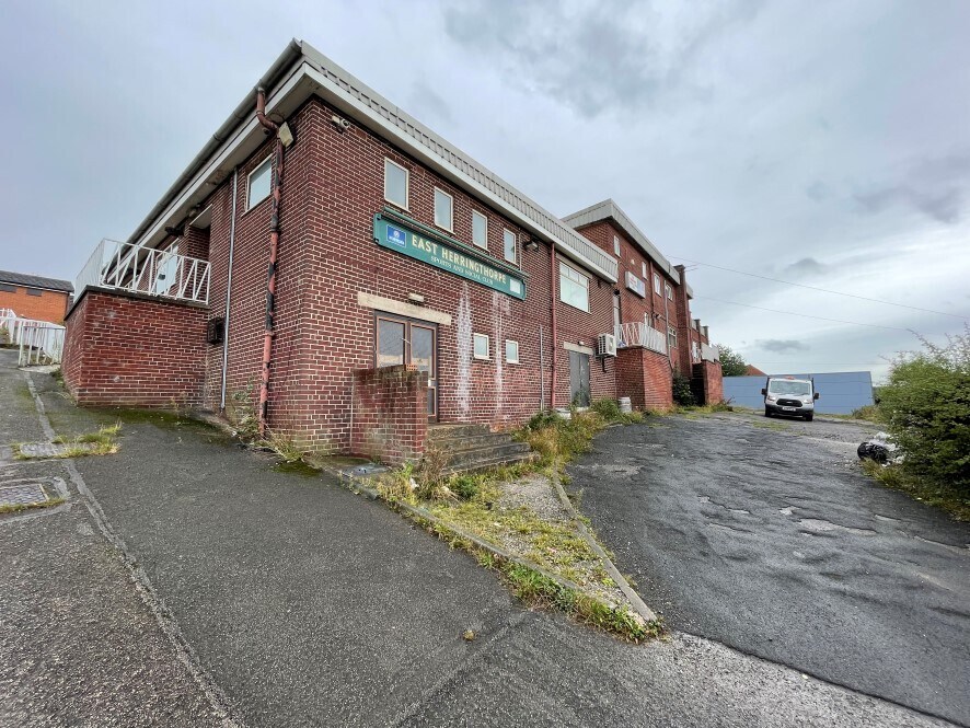 2 Laudsdale Rd, Rotherham, S65 3LQ | LoopNet UK