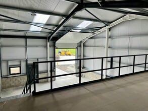 Shires Bridge Business Park, Easingwold to rent Interior Photo- Image 1 of 3