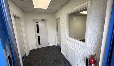 West Chirton North Industrial Estate, North Shields to rent Interior Photo- Image 2 of 4