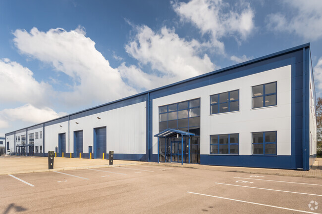 More details for Laporte Way, Luton - Industrial for Rent