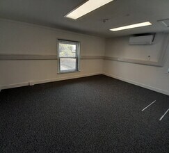 11 High St, Cambridge to rent Interior Photo- Image 1 of 3