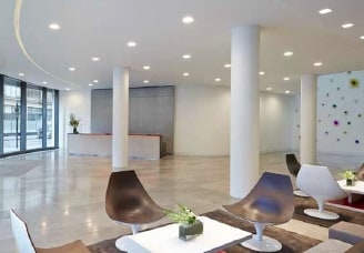 55-59 Wells St, London to rent - Interior Photo - Image 3 of 11