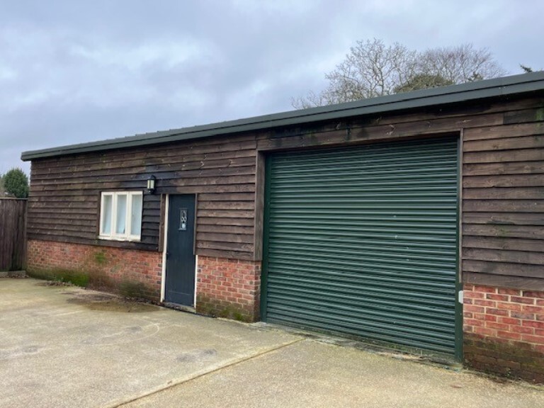 Unit 3 Grove Park Upton Lane Nursling Southampton, Southampton for rent - Building Photo - Image 1 of 2