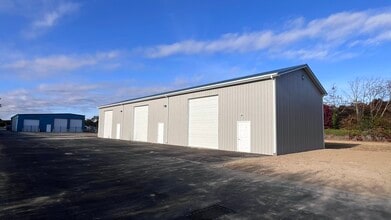 16727 Coastal Hwy, Lewes, DE to rent Building Photo- Image 2 of 12