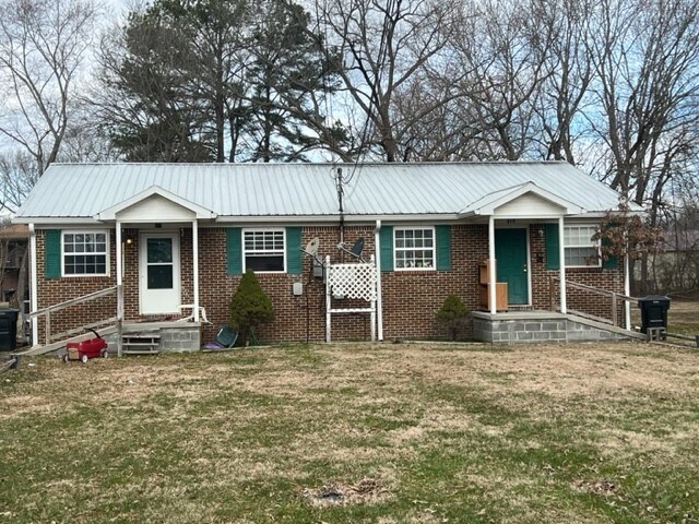 417 E Moore St, Tullahoma, TN for sale Primary Photo- Image 1 of 1