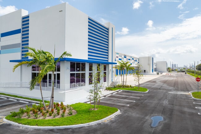 More details for 2260 NW 27th Ave, Miami, FL - Industrial to Rent