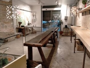 Retail in Barcelona, Barcelona to rent Interior Photo- Image 2 of 7