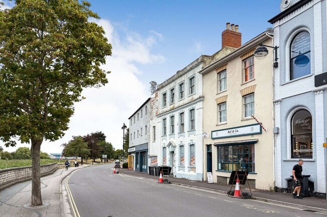 More details for 3 East Quay, Bridgwater - Retail for Sale