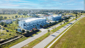 More details for 907 Skyline Blvd, Cape Coral, FL - Residential for Sale