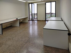 Office in Vilafranca Del Penedès, BAR for rent Interior Photo- Image 2 of 4