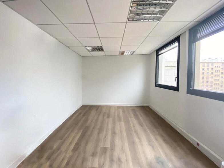 79 Rue De Sèvres, Boulogne-Billancourt for sale - Building Photo - Image 3 of 6