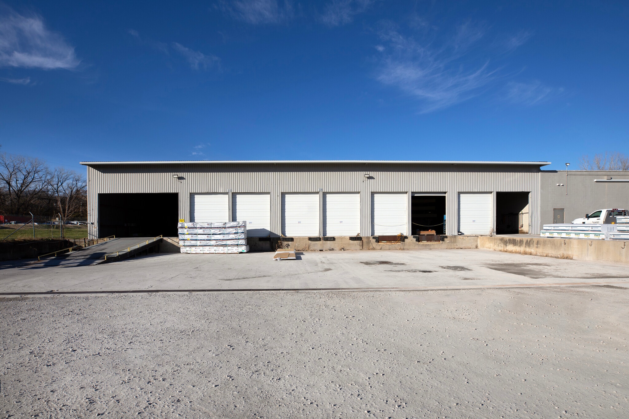 2727 Roe Ln, Kansas City, KS for sale Building Photo- Image 1 of 1