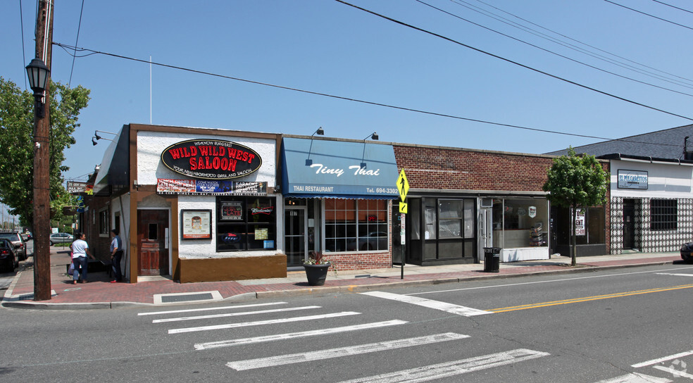 185-193 Main St, Farmingdale, NY for rent - Primary Photo - Image 1 of 5