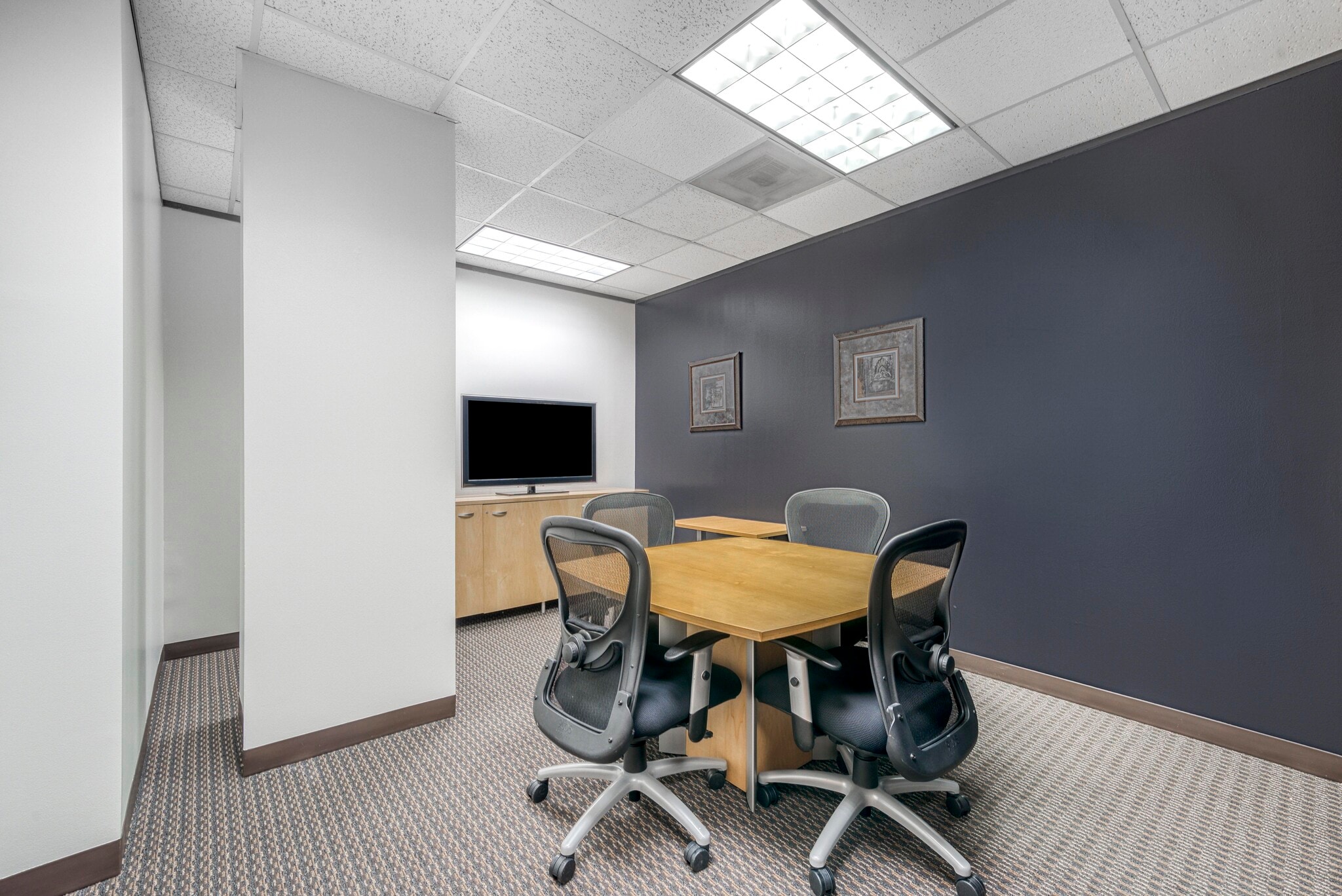 5444 Westheimer Rd, Houston, TX to rent Interior Photo- Image 1 of 7