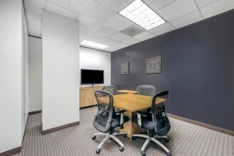 5444 Westheimer Rd, Houston, TX to rent Interior Photo- Image 1 of 7