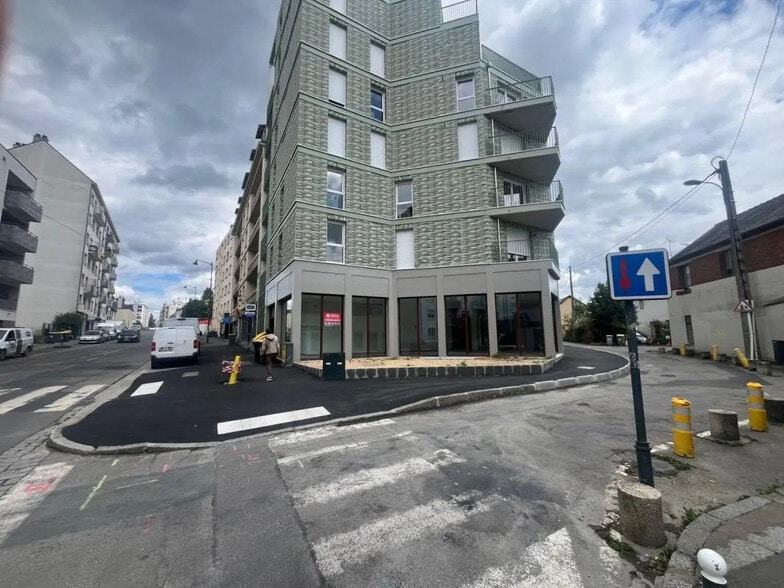 Retail in Rennes for sale - Building Photo - Image 3 of 5