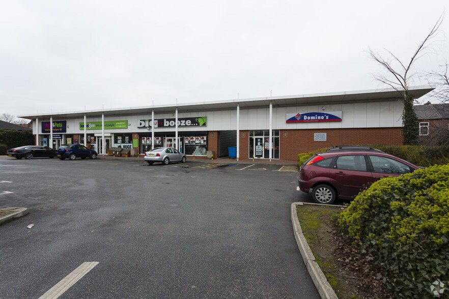 106-118 Horbury Rd, Wakefield to rent - Primary Photo - Image 1 of 3