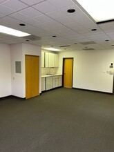 700 Mcclellan St, Schenectady, NY for rent Building Photo- Image 2 of 2