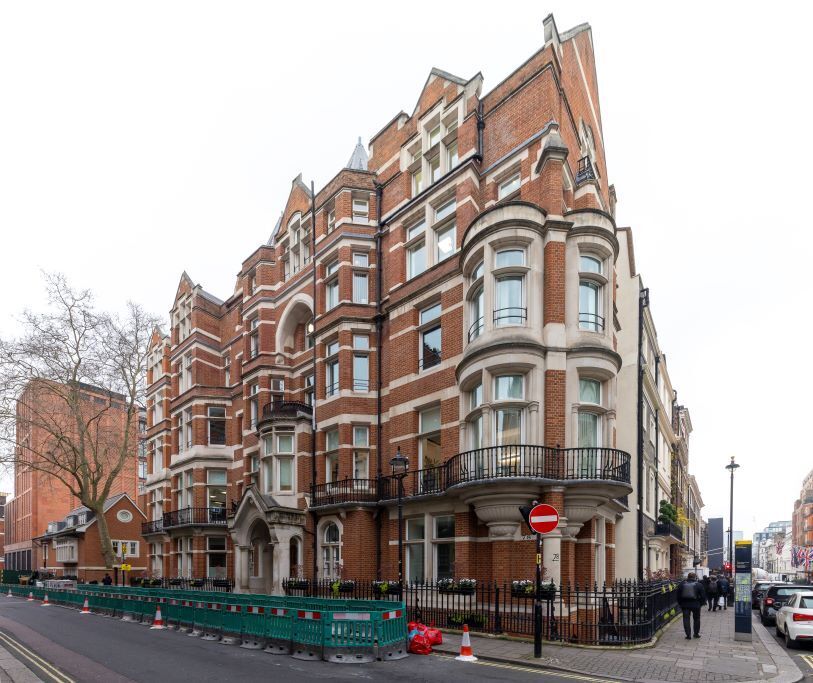 78 Brook St, London to rent Building Photo- Image 1 of 5