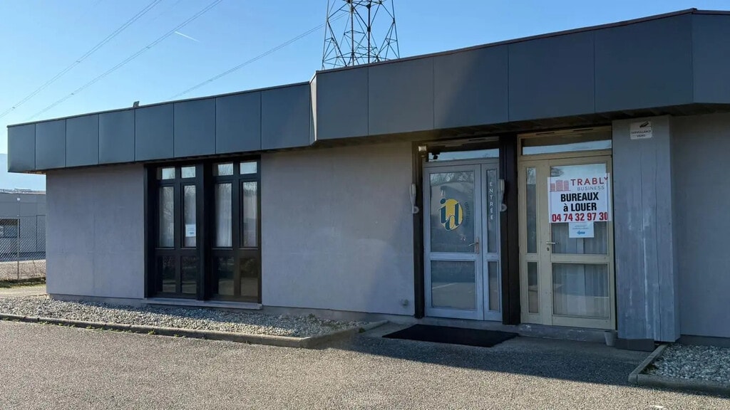 Location Bureaux 106 m² - Photo 1