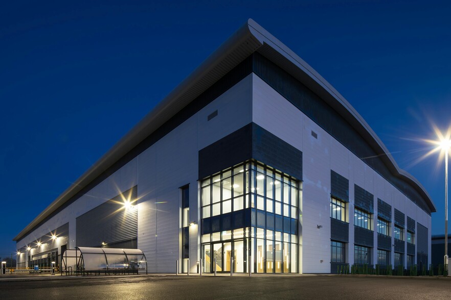 B81 Lichfield Rd, Barton Under Needwood to rent - Building Photo - Image 3 of 14