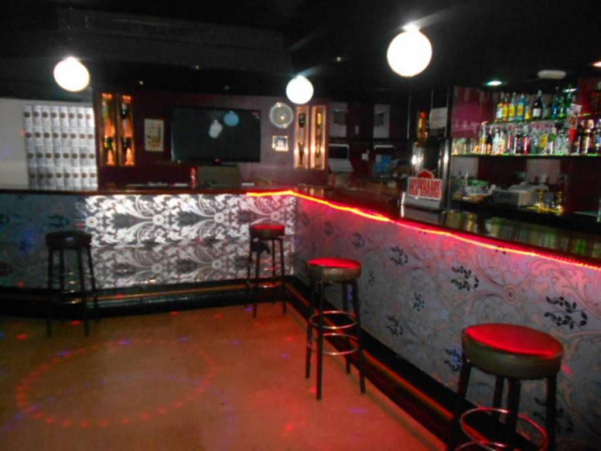 Retail in Manresa, Barcelona to rent Floor Plan- Image 1 of 5