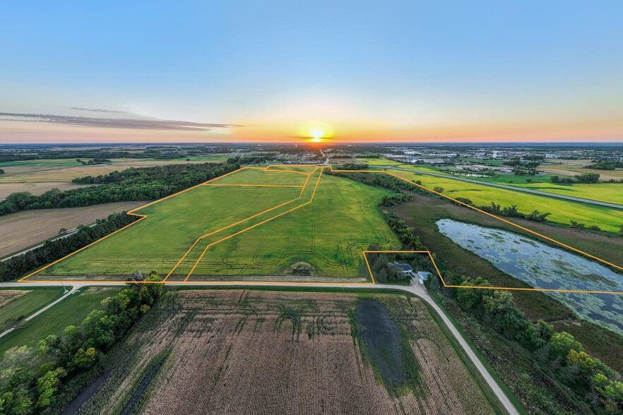 Hoffman Rd at County Highway 12, Mankato, MN for sale - Building Photo - Image 1 of 9