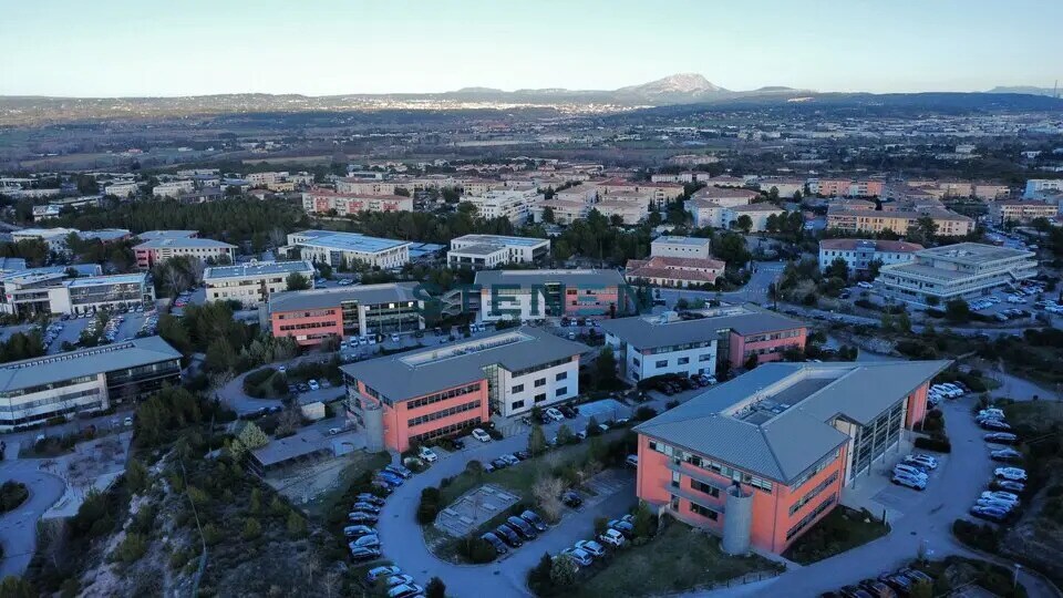 Office in Aix-en-Provence to rent - Aerial - Image 1 of 7