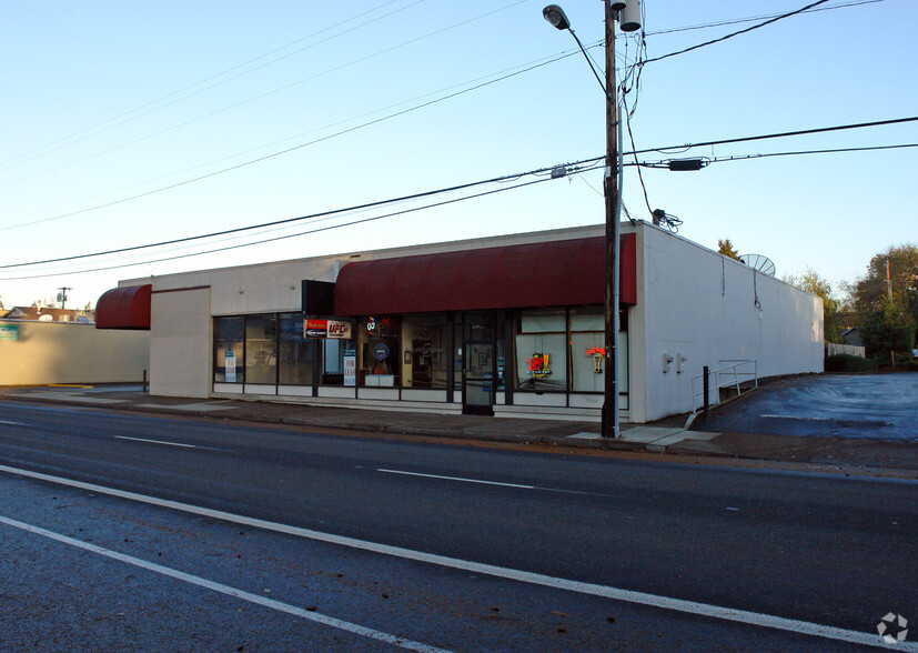 11131 NE Halsey St, Portland, OR for sale - Building Photo - Image 3 of 14