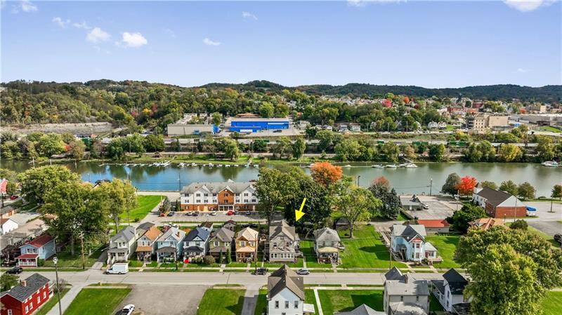 726 Market St, Beaver, PA for sale - Aerial - Image 3 of 36