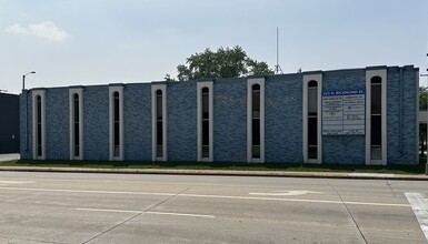 225 N Richmond St, Appleton, WI for rent Building Photo- Image 1 of 2