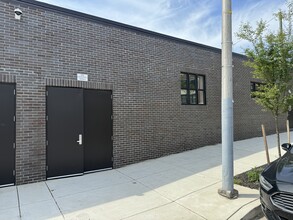 3925 Gough St, Baltimore, MD for rent Building Photo- Image 2 of 5