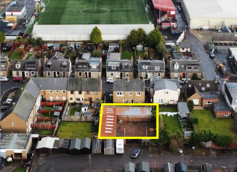 33-35 Tryst Rd, Larbert to rent - Aerial - Image 1 of 1