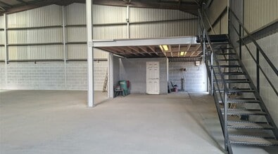 Pendock Ln, Ruddington to rent Interior Photo- Image 2 of 2