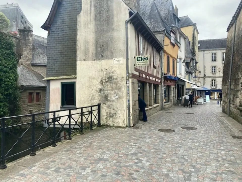 Location Commerce 75 m² - Photo 1