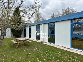 More details for 16 Rue Du Cassé, Saint-Jean - Office to Rent