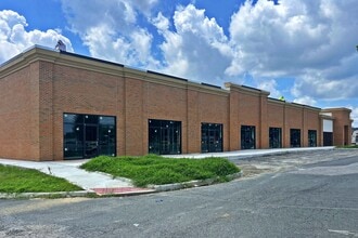 4714 Mine Rd, Fredericksburg, VA to rent Interior Photo- Image 1 of 2