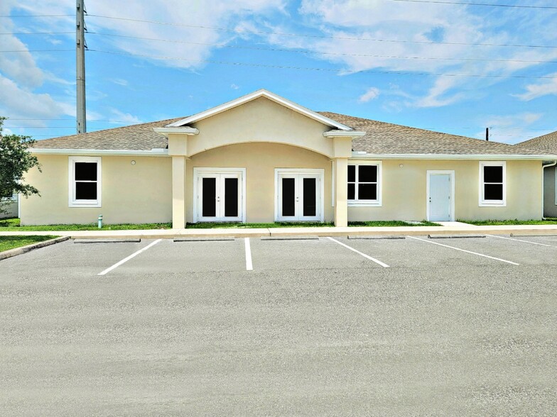 18713 N Dale Mabry Hwy, Lutz, FL for rent - Building Photo - Image 1 of 4