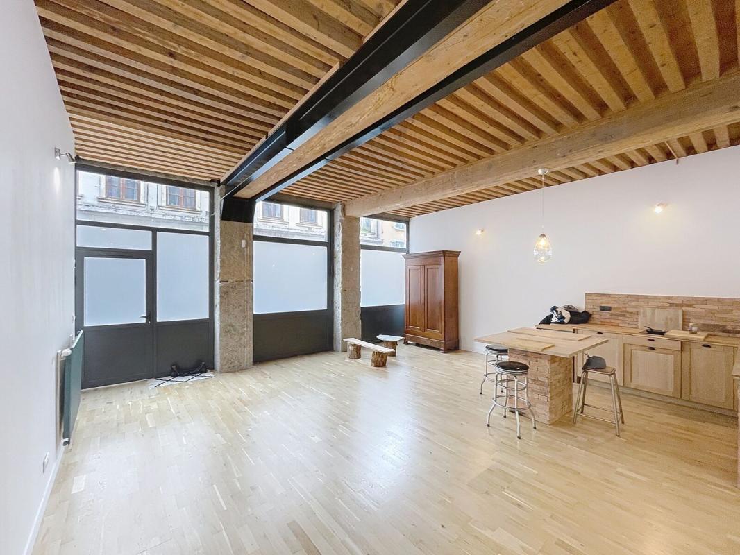 3 Grande Rue De Saint-Clair, Caluire-et-Cuire to rent Interior Photo- Image 1 of 11