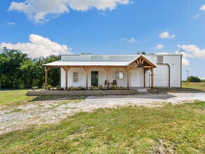 1899 Cedar Blue Rd, Sulphur, OK for sale Primary Photo- Image 1 of 1