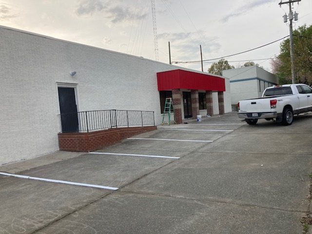 811 N Charlotte Ave, Monroe, NC for sale - Building Photo - Image 1 of 1