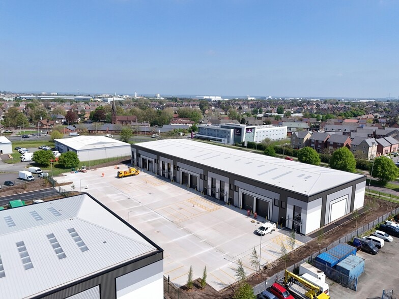 Velocity, Liverpool to rent - Building Photo - Image 3 of 6