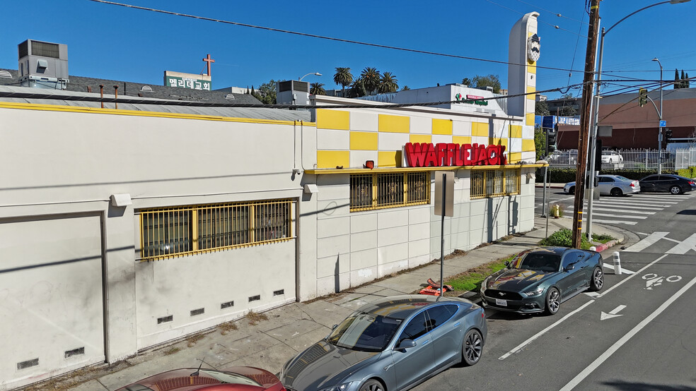 101 N Virgil Ave, Los Angeles, CA for sale - Building Photo - Image 3 of 15