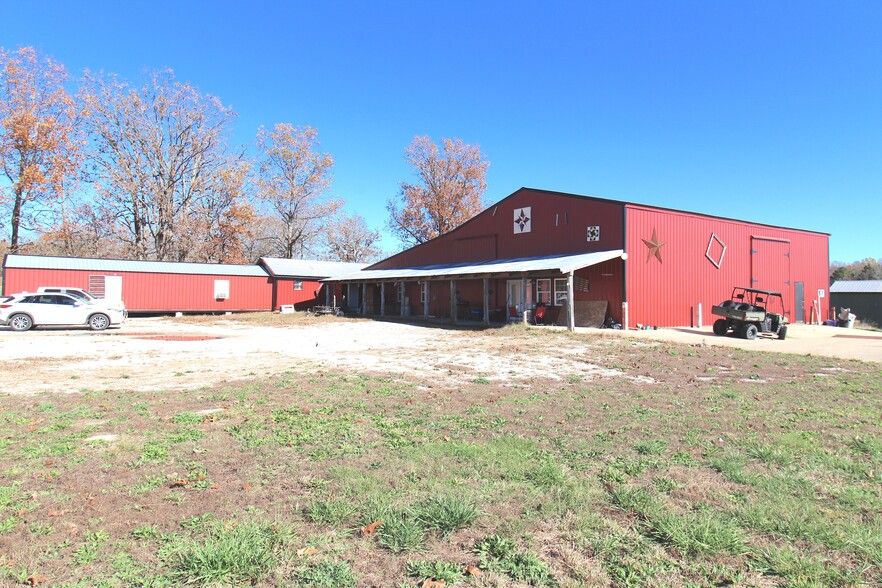 3768 Private Road 1271, Willow Springs, MO for sale - Building Photo - Image 1 of 12