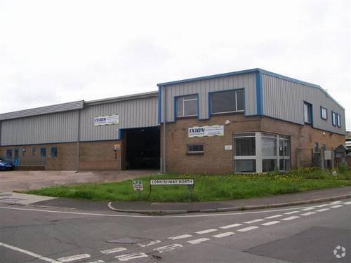 5 Cornishway N, Taunton to rent Primary Photo- Image 1 of 6