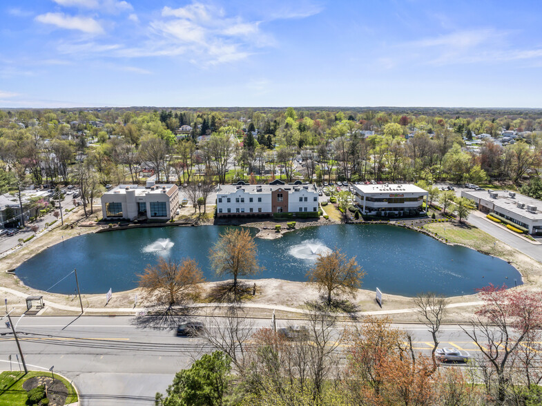 2477 Route 516, Old Bridge, NJ for rent - Building Photo - Image 3 of 30