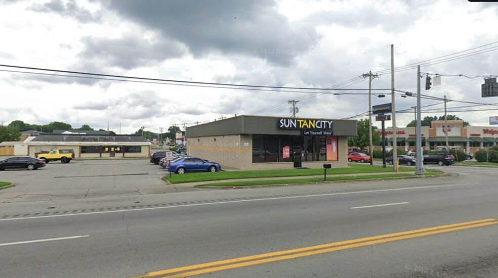 10115 Dixie Hwy, Louisville, KY for sale - Building Photo - Image 1 of 1