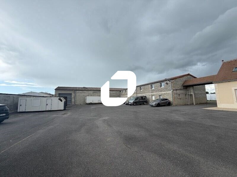 Route Départementale N°28, Ableiges for sale Building Photo- Image 1 of 10