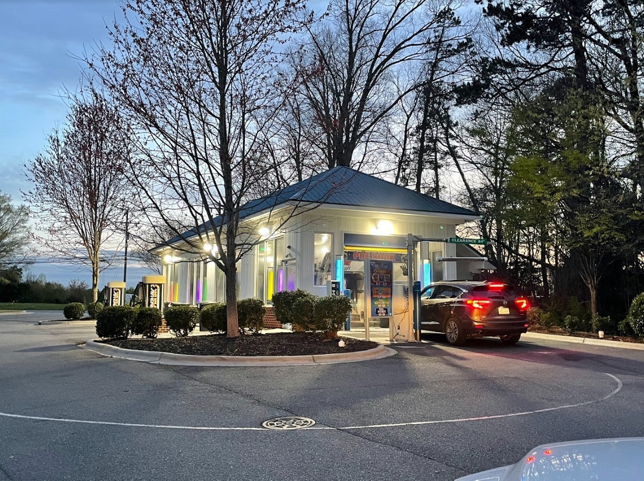 872 River Hwy, Mooresville, NC for sale Primary Photo- Image 1 of 45