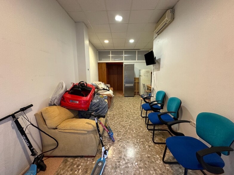 Retail in Cieza, Murcia to rent - Interior Photo - Image 2 of 12